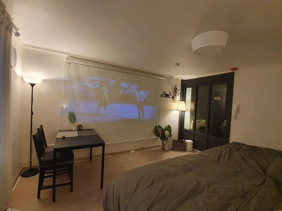 Hug2 Hapjeong Hongdae Nearby High End Appartement Seoel